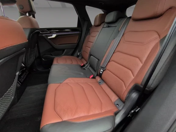 VW Touareg 3.0 TSI 4Motion = R-line = Гаранция, снимка 10 - Автомобили и джипове - 55050334