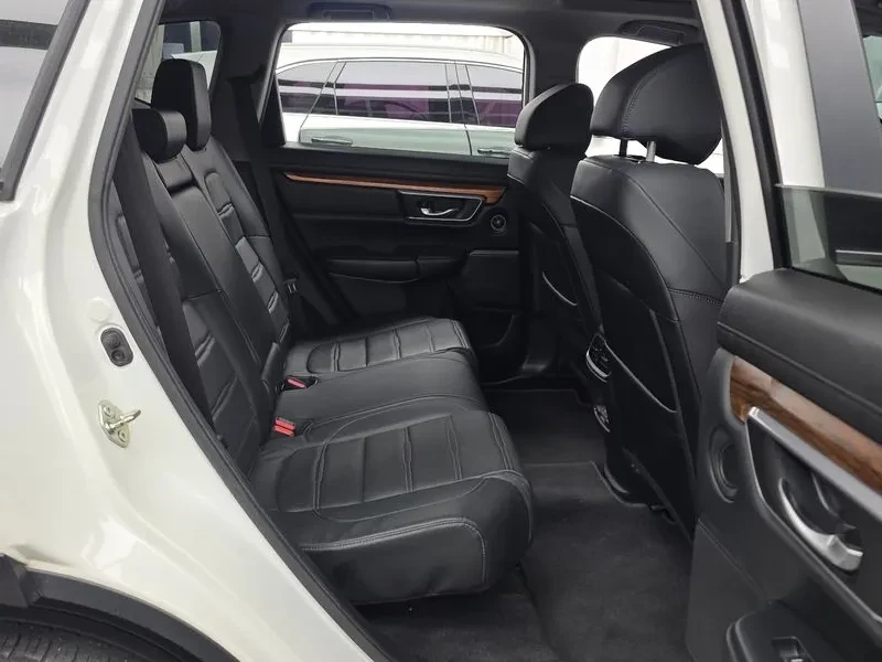Honda Cr-v 1.5 TOURING 4WD, снимка 12 - Автомобили и джипове - 55087158