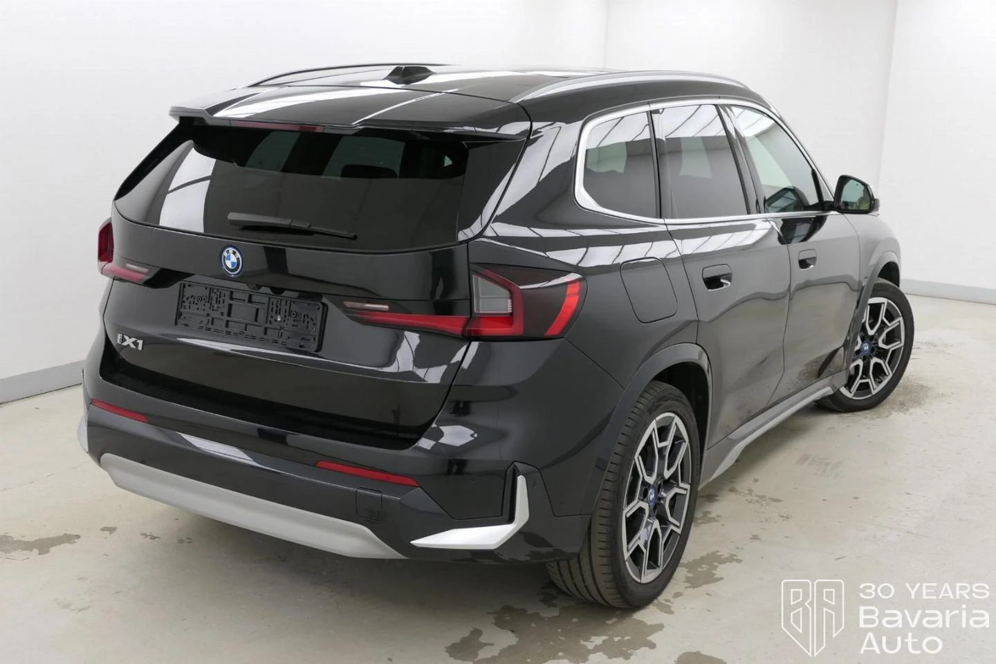 BMW iX1 30 xDrive xLine | Mobile.bg   3