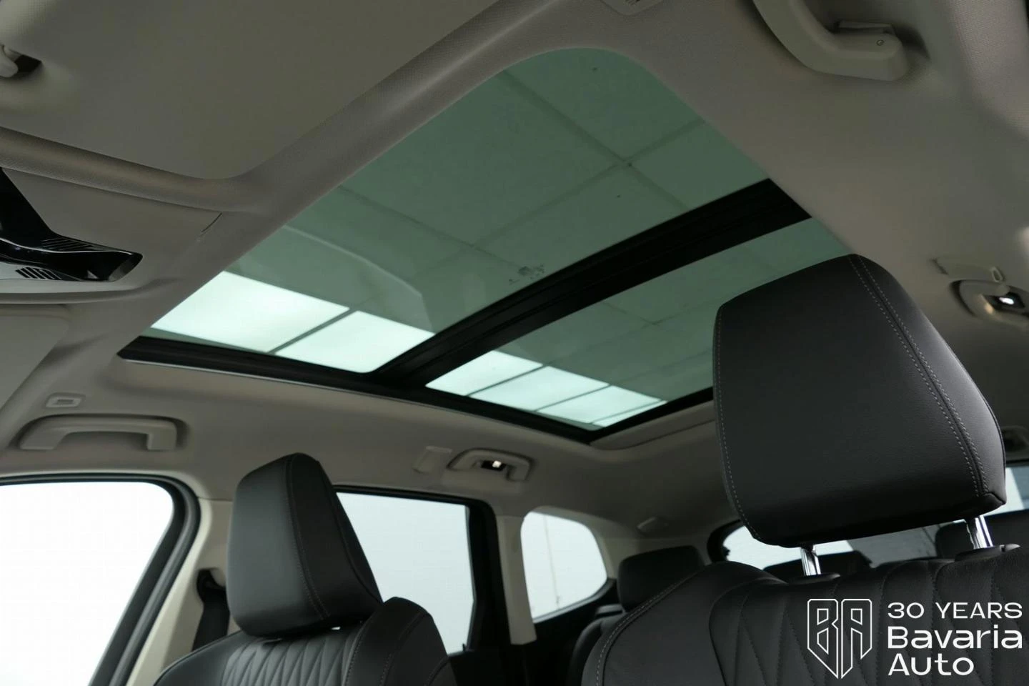 BMW iX1 30 xDrive xLine | Mobile.bg   9