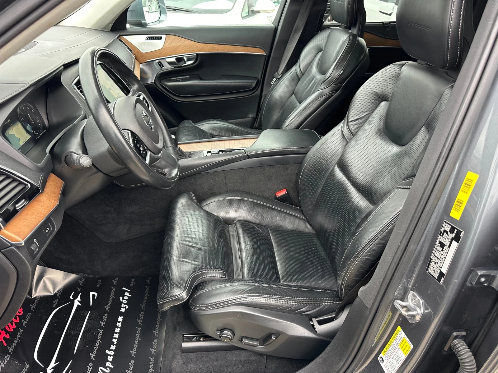 Volvo Xc90 T6 AWD 316к.с. - изображение 8