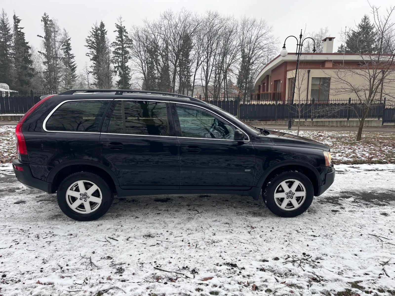 Volvo Xc90 2.4 D5 185  - изображение 5