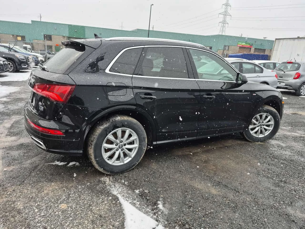 Audi Q5 * Technik S-line* 360КАМЕРИ* BANG&OLUFSEN* + ГУМИ , снимка 3 - Автомобили и джипове - 53916826