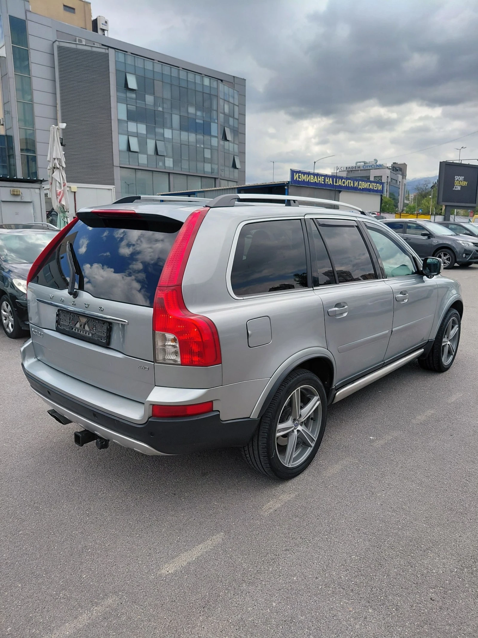 Volvo Xc90 R-Design 3.2 ГАЗ Бензин. AWD.6+ 1., снимка 4 - Автомобили и джипове - 54389394