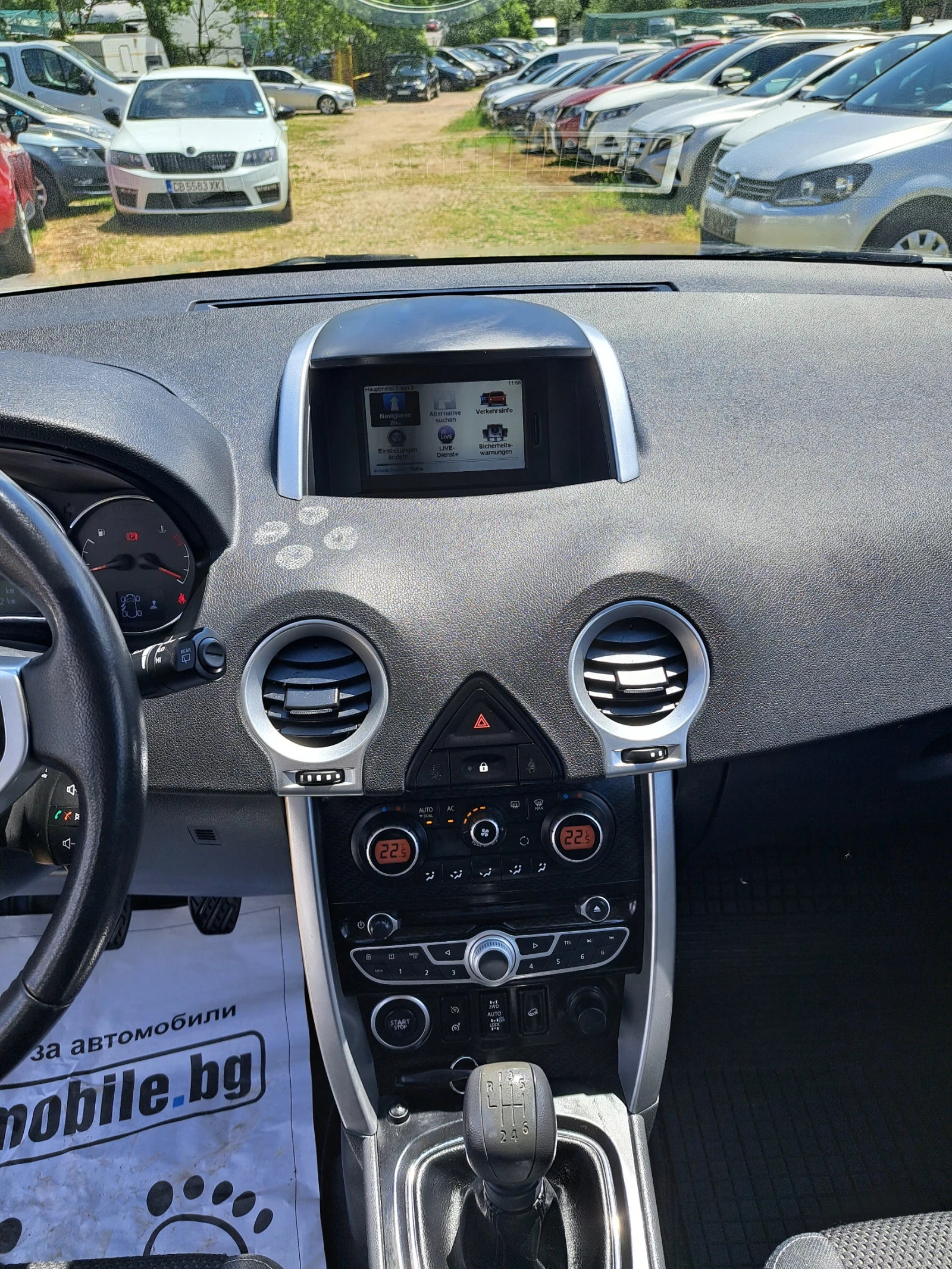 Renault Koleos 2.0 dci 4x4 navi, снимка 11 - Автомобили и джипове - 54682022