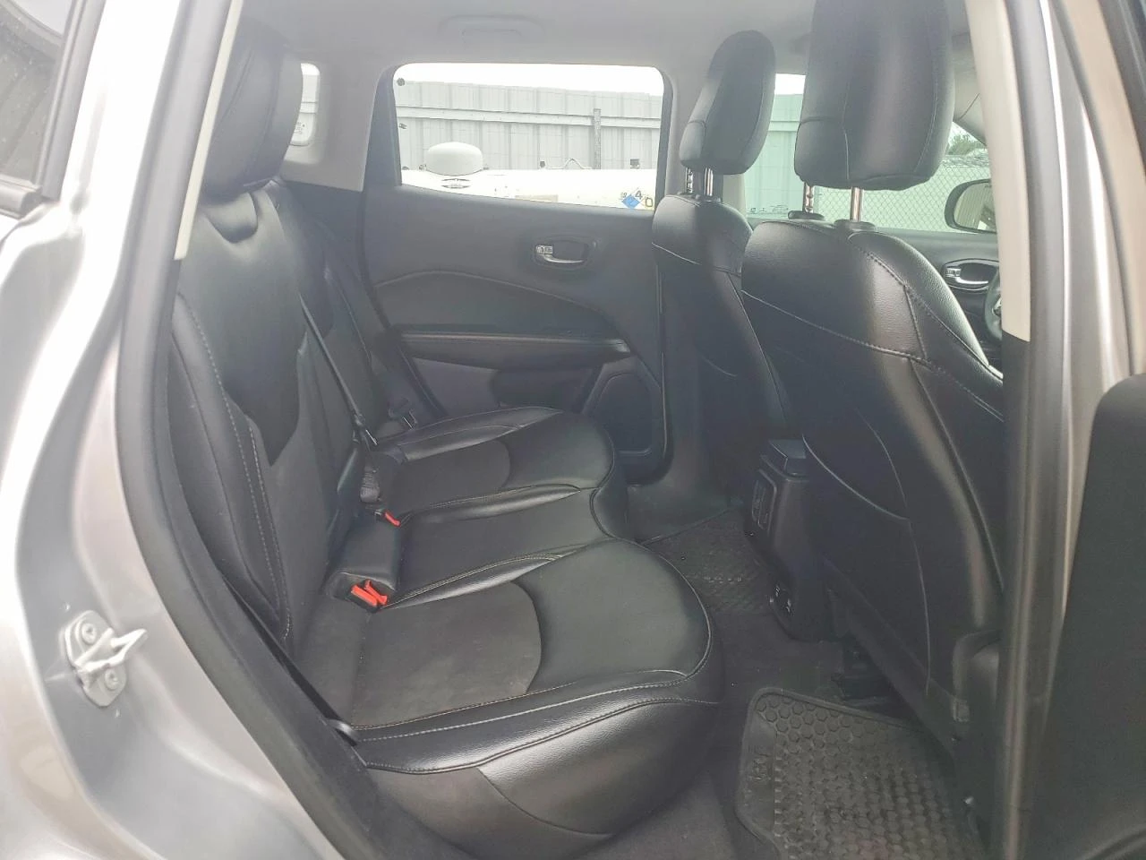 Jeep Compass, снимка 11 - Автомобили и джипове - 54705972