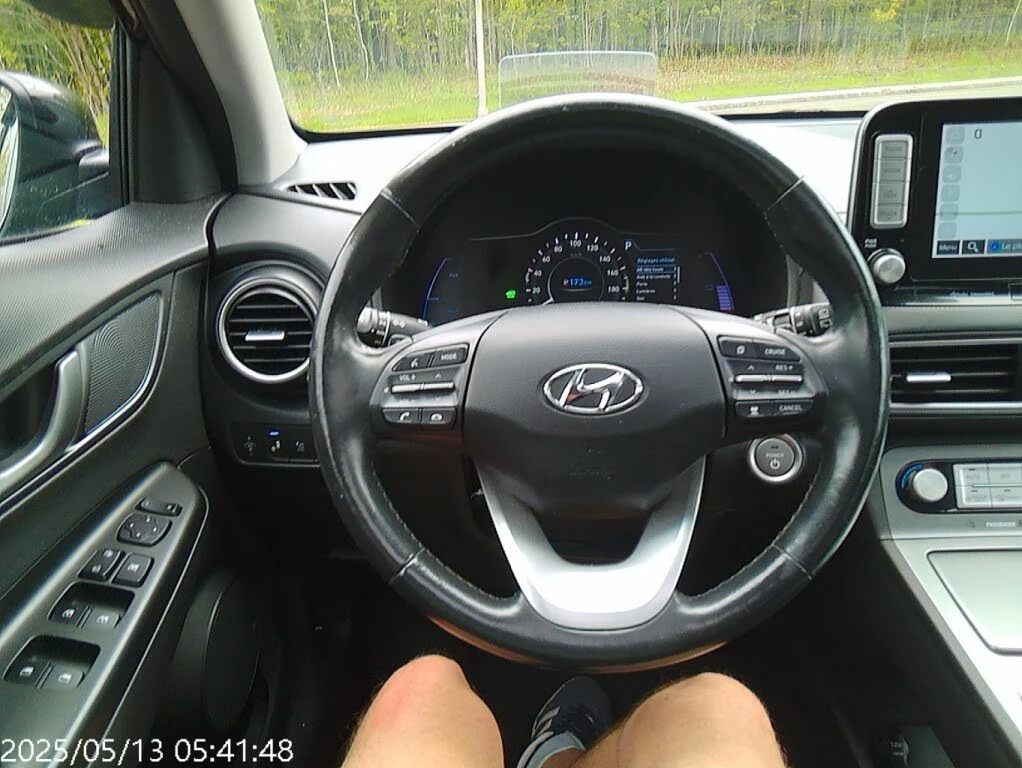 Hyundai Kona ULTIMATE* FWD* HEAD-UP* ОБДУХВАНЕ* DISTRONIC* LANE, снимка 7 - Автомобили и джипове - 54766545