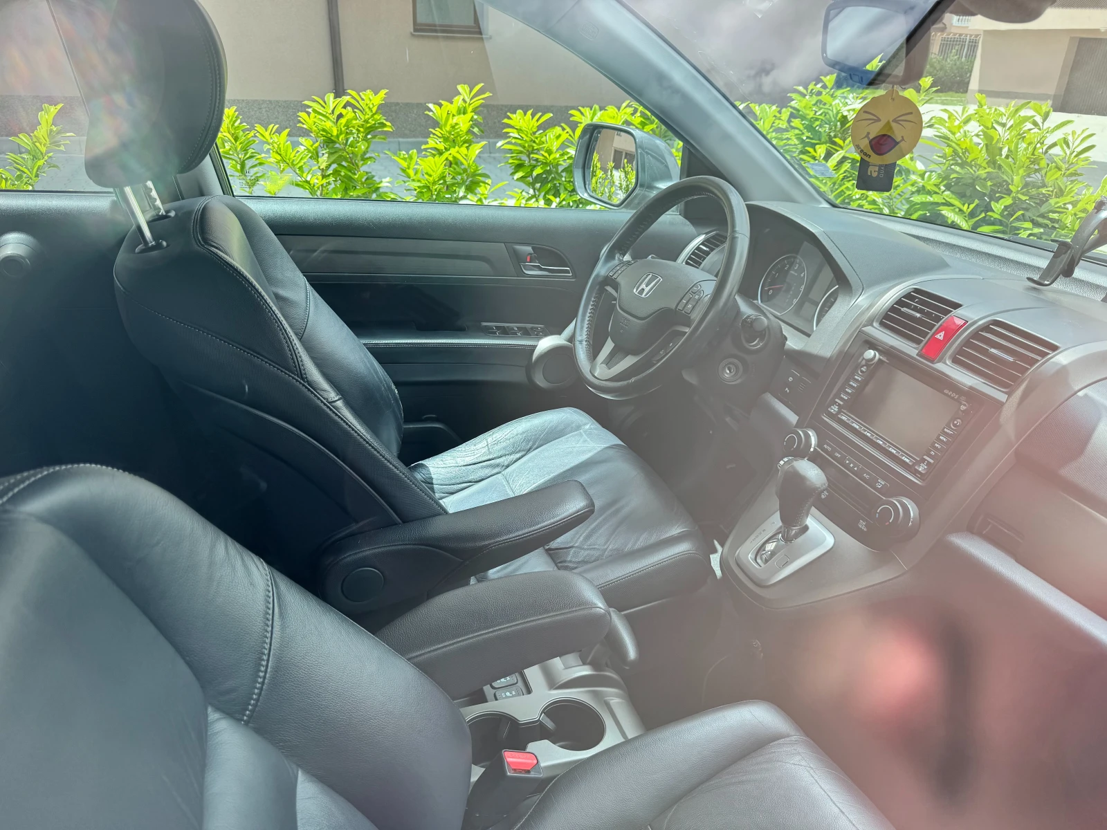 Honda Cr-v Автомат, Кожа, Панорама, Задна Камера, снимка 8 - Автомобили и джипове - 54813305