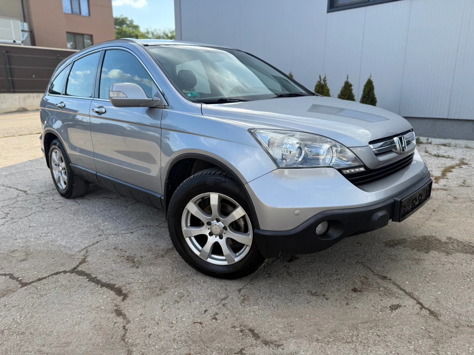 Honda Cr-v 2.0i Газ-Бензин, снимка 2 - Автомобили и джипове - 55093153