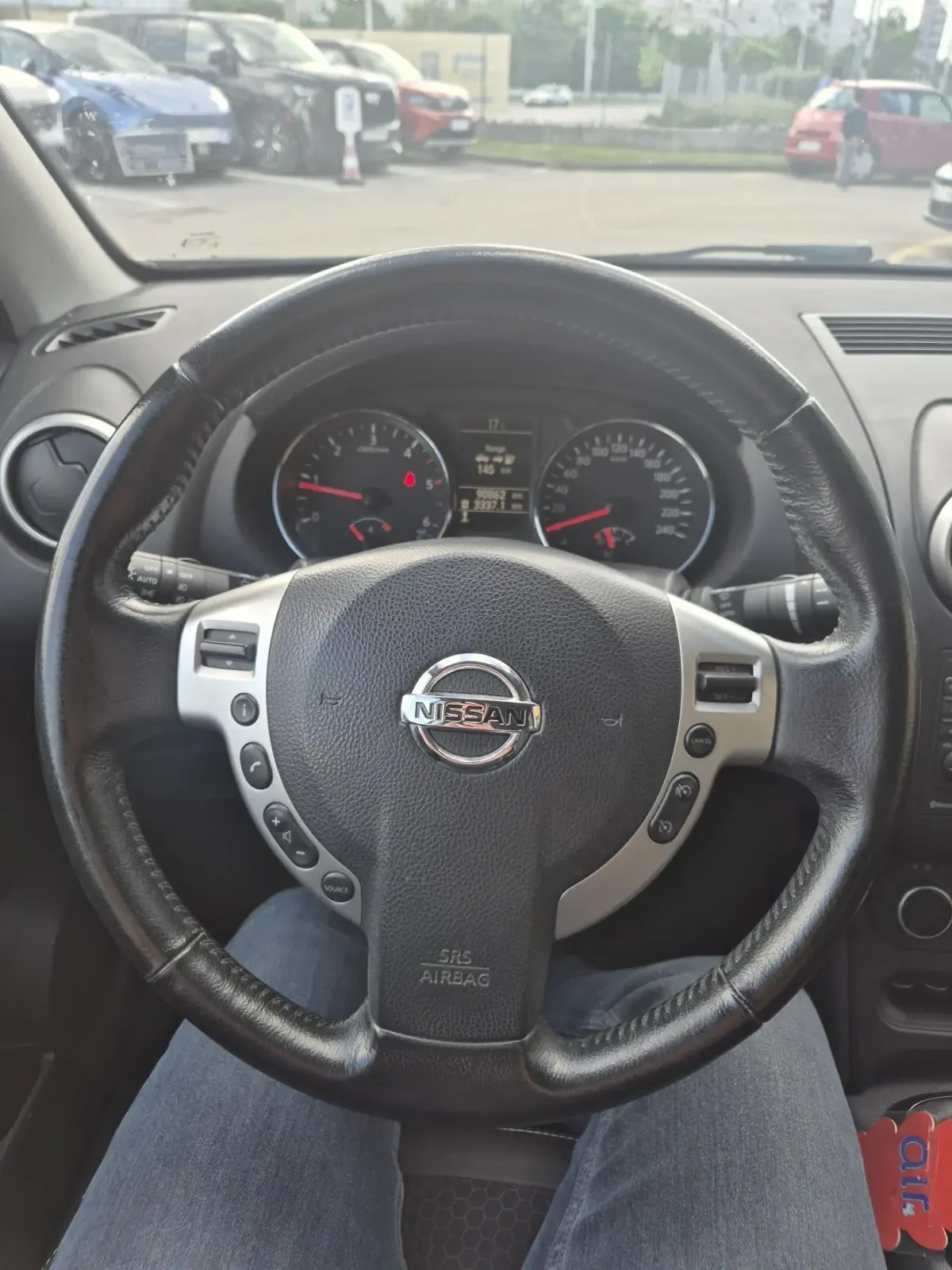 Nissan Qashqai, снимка 5 - Автомобили и джипове - 55101589