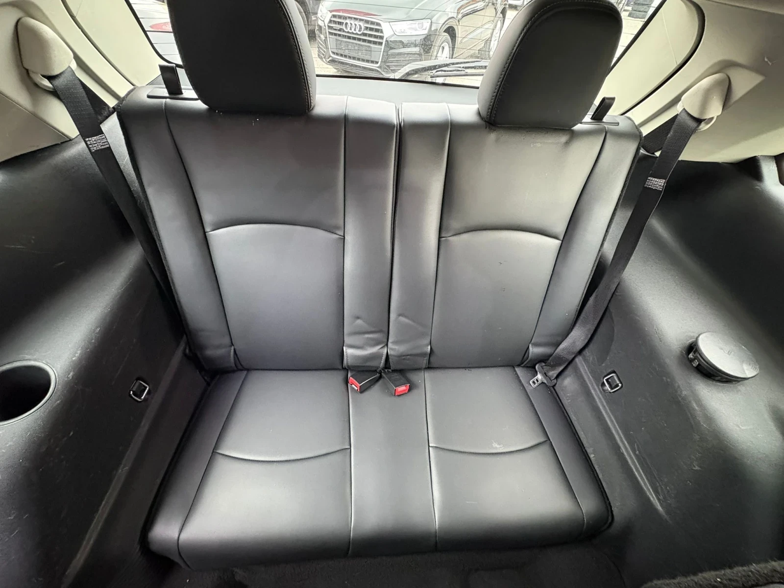 Fiat Freemont 2.0D | 7-местен | ЛИЗИНГ | БАРТЕР| , снимка 11 - Автомобили и джипове - 55771373