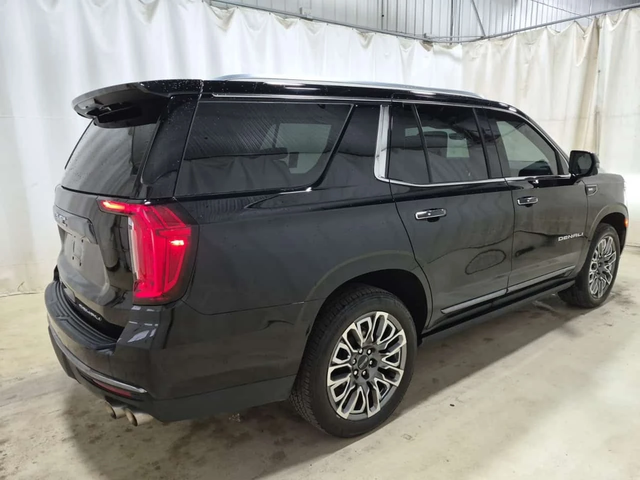 Gmc Yukon * DENALI ULTIMATE* CARFAX* ����������*  | Mobile.bg � ����������� 3