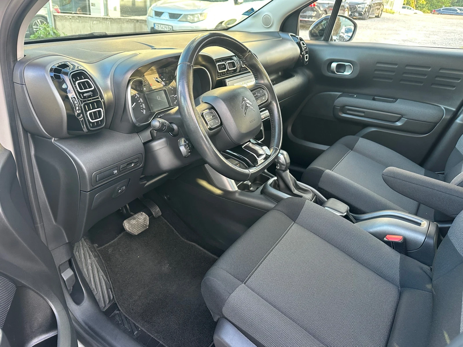 Citroen C3 Aircross АВТОМАТИК , снимка 9 - Автомобили и джипове - 56227830