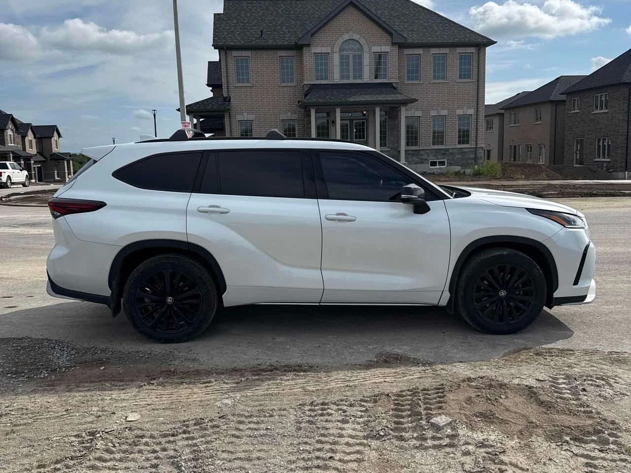 Toyota Highlander  XSE AWD / CARFAX / КОЖА / ПОДГРЕВ / 360, снимка 3 - Автомобили и джипове - 56323607