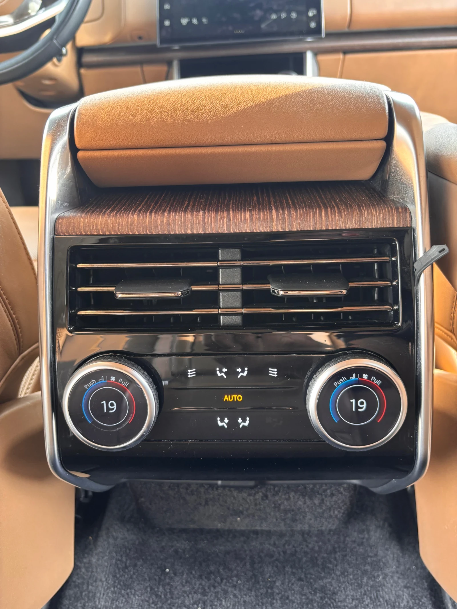 Land Rover Range rover, снимка 14 - Автомобили и джипове - 56326888