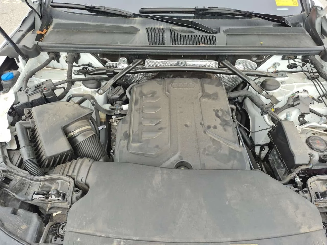 Audi Q5 * Progressiv * CARFAX * , снимка 16 - Автомобили и джипове - 56375974