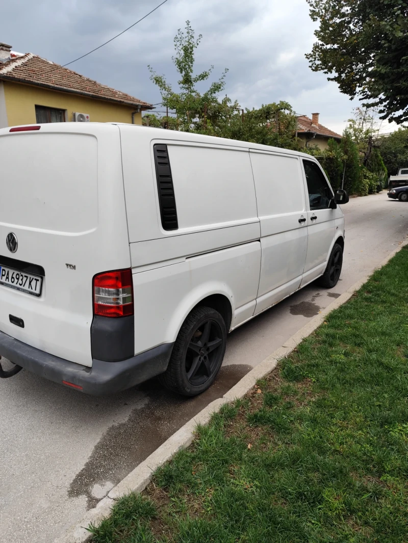 VW T5 2.0 TDI, снимка 3 - Бусове и автобуси - 47238273