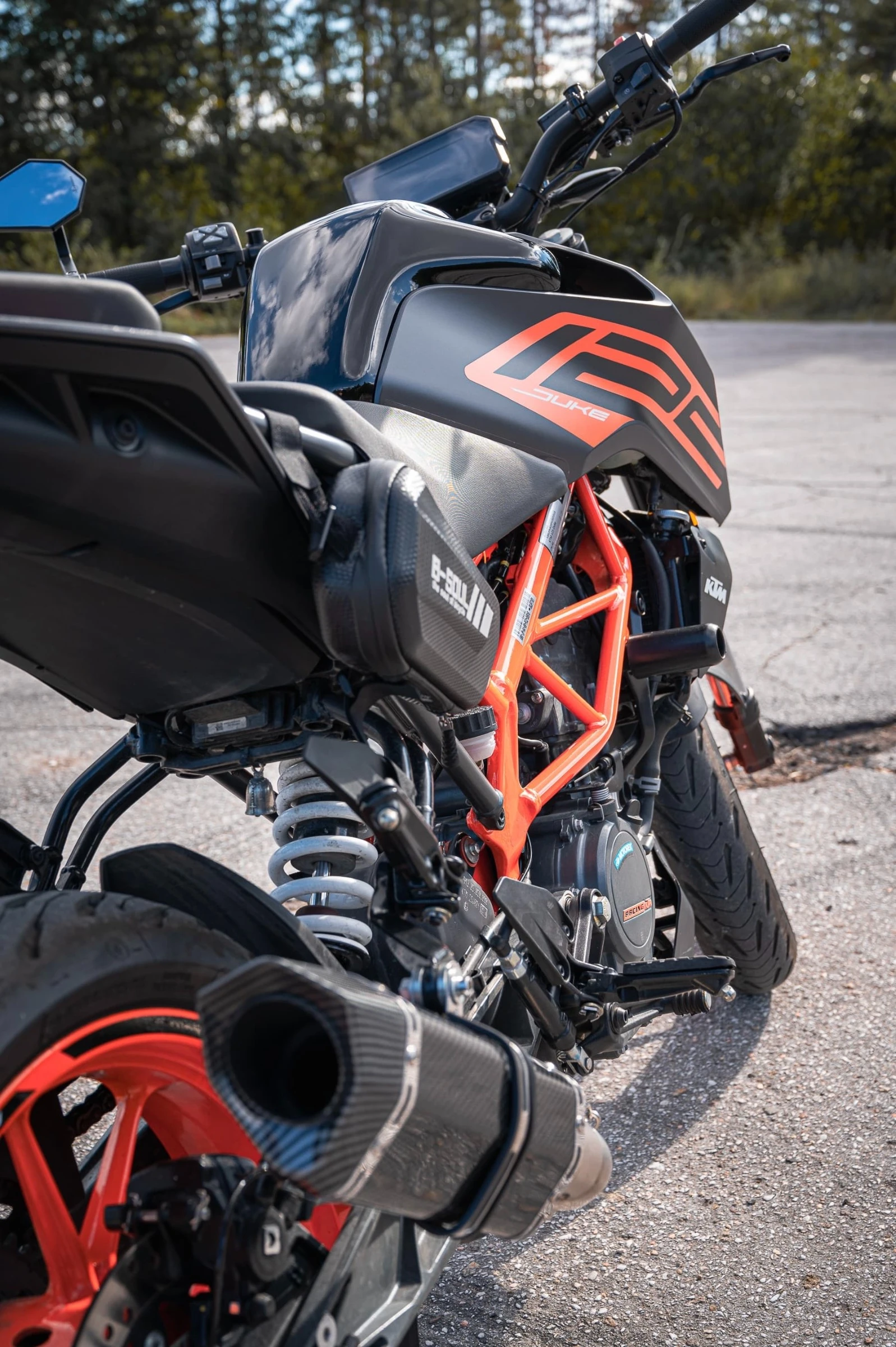 Ktm Duke 125 2024 5700км, снимка 9 - Мотоциклети и мототехника - 53747625