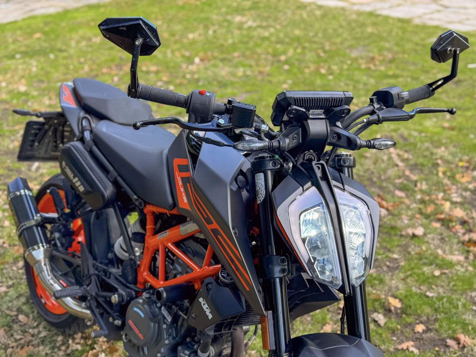 Ktm Duke 125 2024 5700км, снимка 3 - Мотоциклети и мототехника - 53747625