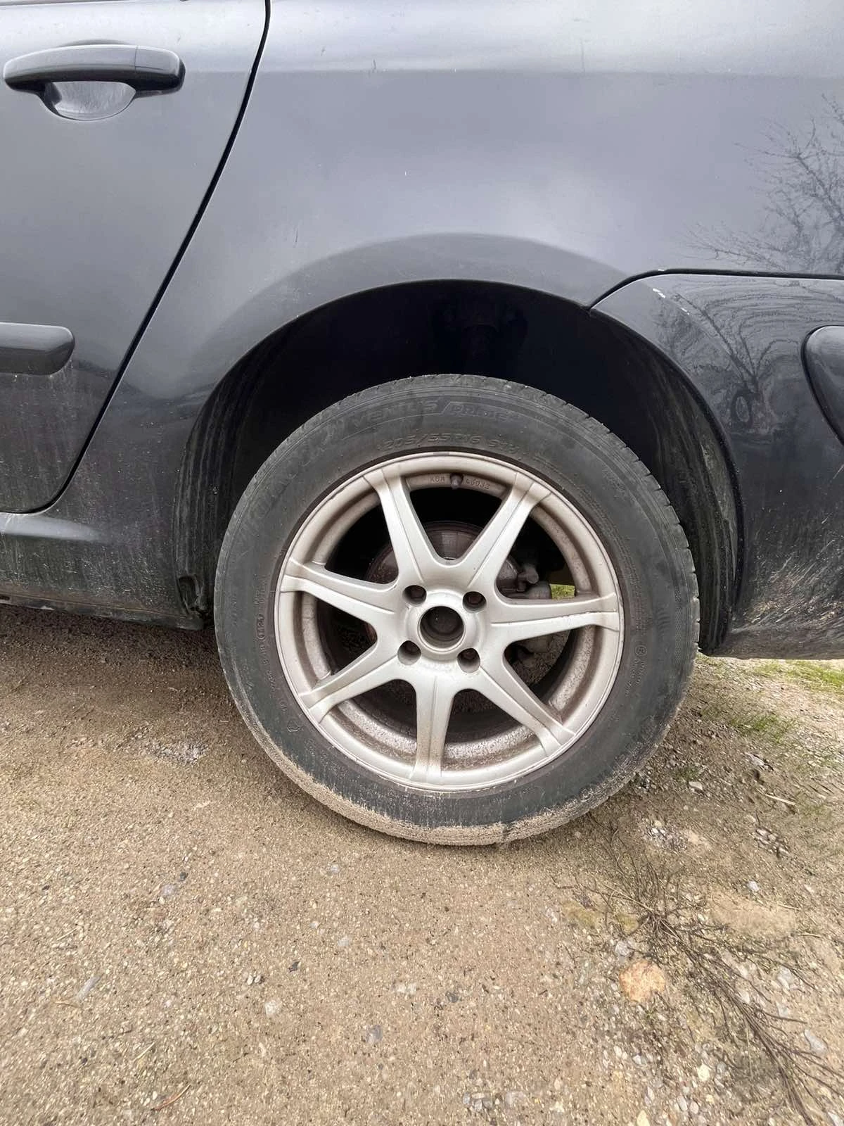 ���� � ������ 205/55R16 �� Peugeot 308 | Mobile.bg � ����������� 3