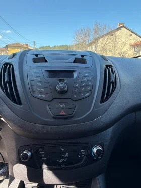 Ford Courier НОВ ВНОС ГЕРМАНИЯ 1-СОБСТВЕНИК РЕАЛ КМ КЛИМА, снимка 9