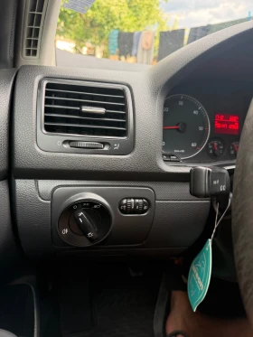 VW Golf 1.9тди 105кс ЕВРО 4 2007, снимка 15