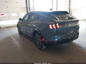 Ford Mustang Mach-E Premium* PANORAMA* ПОДГРЕВ* КАМЕРА* КРАЙНА ЦЕНА* , снимка 6