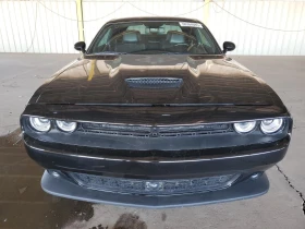 Dodge Challenger R/T 5.7 HEMI, снимка 2