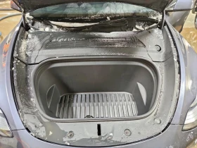 Tesla Model Y LONG RANGE AWD - 14500 € / 28359.53 лв. - 49955763 11