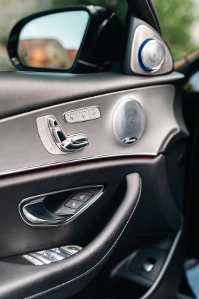 Mercedes-Benz E 350 4MATIC/Burmester/360 /Distronic/Head-Up/Масаж/FULL - 45999 € / 89966.22 лв. - 94988282 12