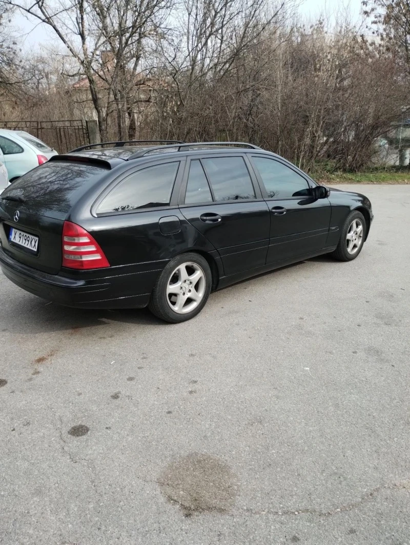 Mercedes-Benz C 180 W 203, снимка 3 - Автомобили и джипове - 47167319