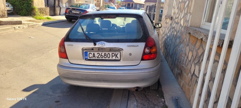 Toyota Corolla 1.4 газ. Инжекцион /бензин, снимка 4 - Автомобили и джипове - 46968505