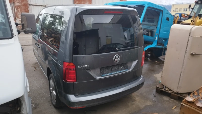 VW Caddy 2.0tdi НА ЧАСТИ!!!, снимка 2 - Автомобили и джипове - 47204123