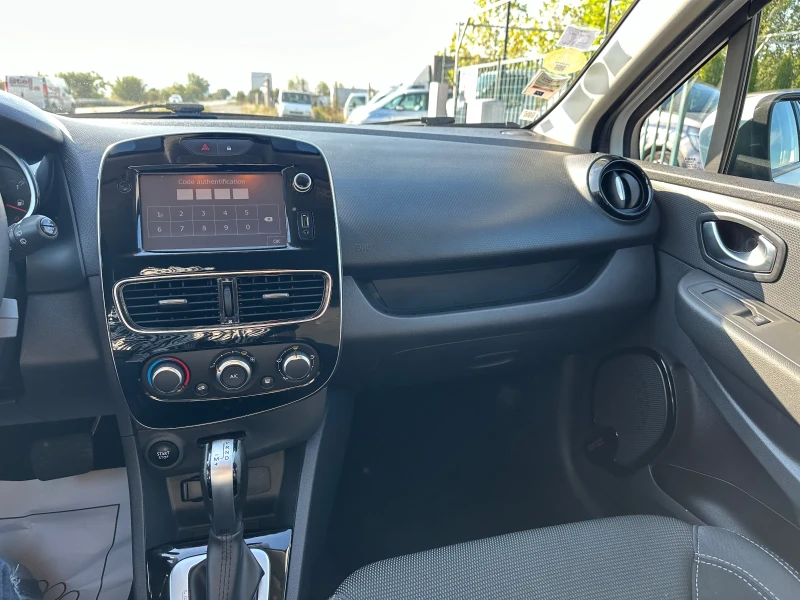 Renault Clio 1.5 DCI, снимка 14 - Автомобили и джипове - 47292031