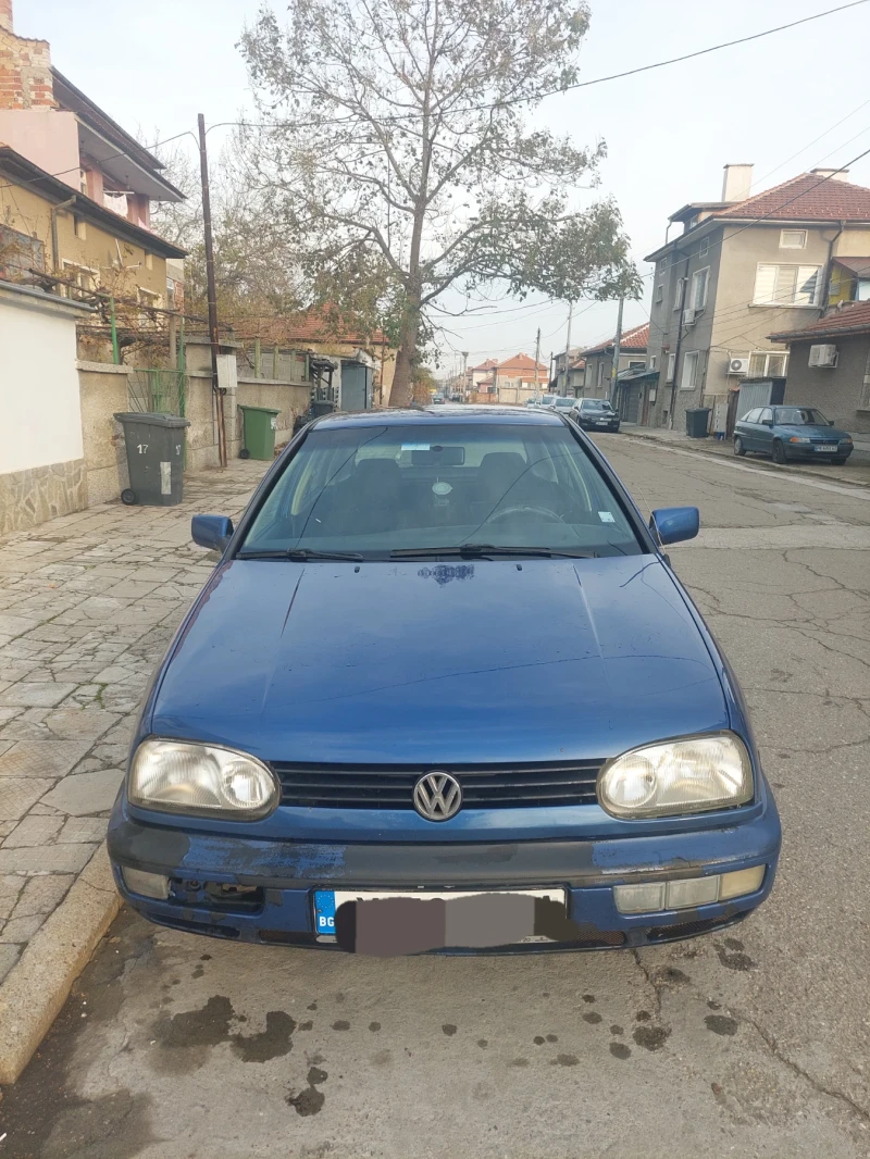 VW Golf, снимка 3 - Автомобили и джипове - 48682394