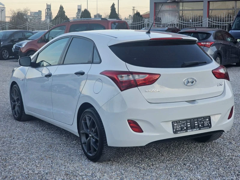 Hyundai I30 1.4/100к.с/6 СКОРОСТИ/ГЕРМАНИЯ, снимка 4 - Автомобили и джипове - 49120661