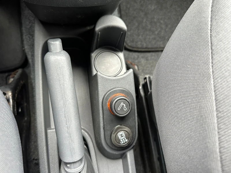 Peugeot Bipper 1.4* REALNI KM* KLIMA, снимка 14 - Автомобили и джипове - 49713611