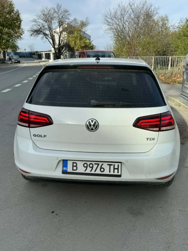 VW Golf 1.6TDI, снимка 15 - Автомобили и джипове - 52285468