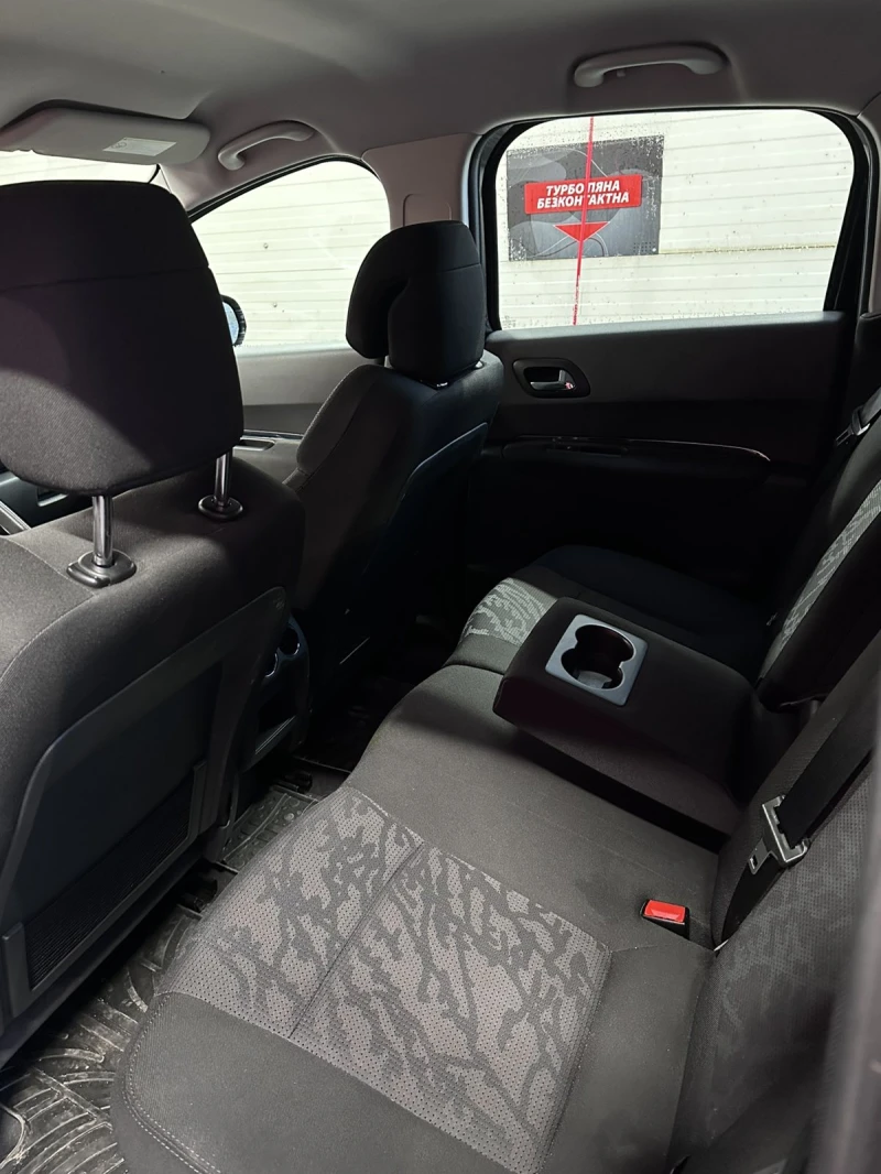 Peugeot 3008 1.6 HDI, снимка 6 - Автомобили и джипове - 52679130
