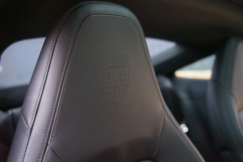 Porsche 911 992.2 CARRERA S/COUPE/BOSE/PANO/360/SPORT CHRONO/ , снимка 11 - Автомобили и джипове - 53187852