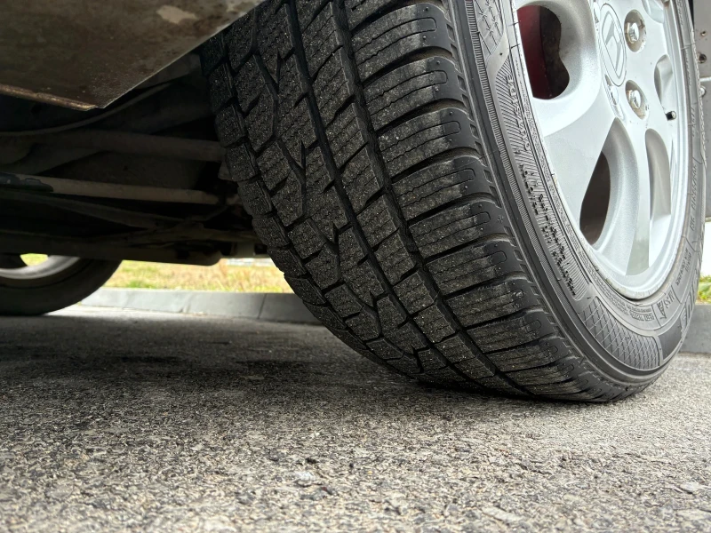 Honda Accord 2.2d 140HP РЕГИСТРИРАНА ОБСЛУЖЕНА ВСИЧКО ПЛАТЕНО, снимка 12 - Автомобили и джипове - 53379107