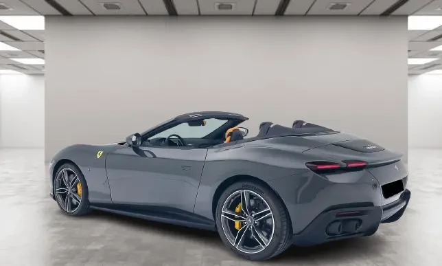 Ferrari Roma Spider = Carbon Ceramic Brakes = Гаранция, снимка 2 - Автомобили и джипове - 55486444
