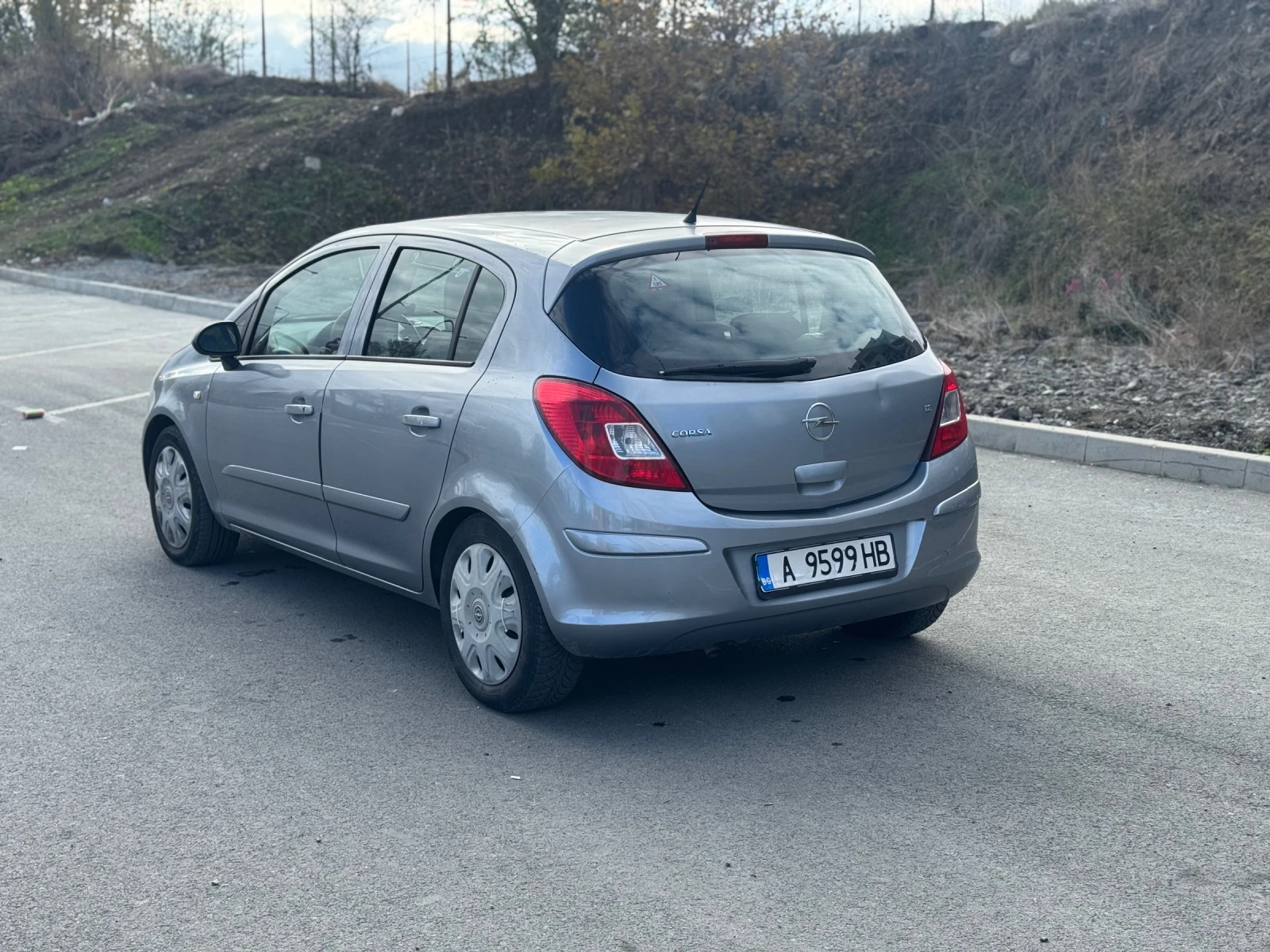 Opel Corsa 1.2 LPG - изображение 7