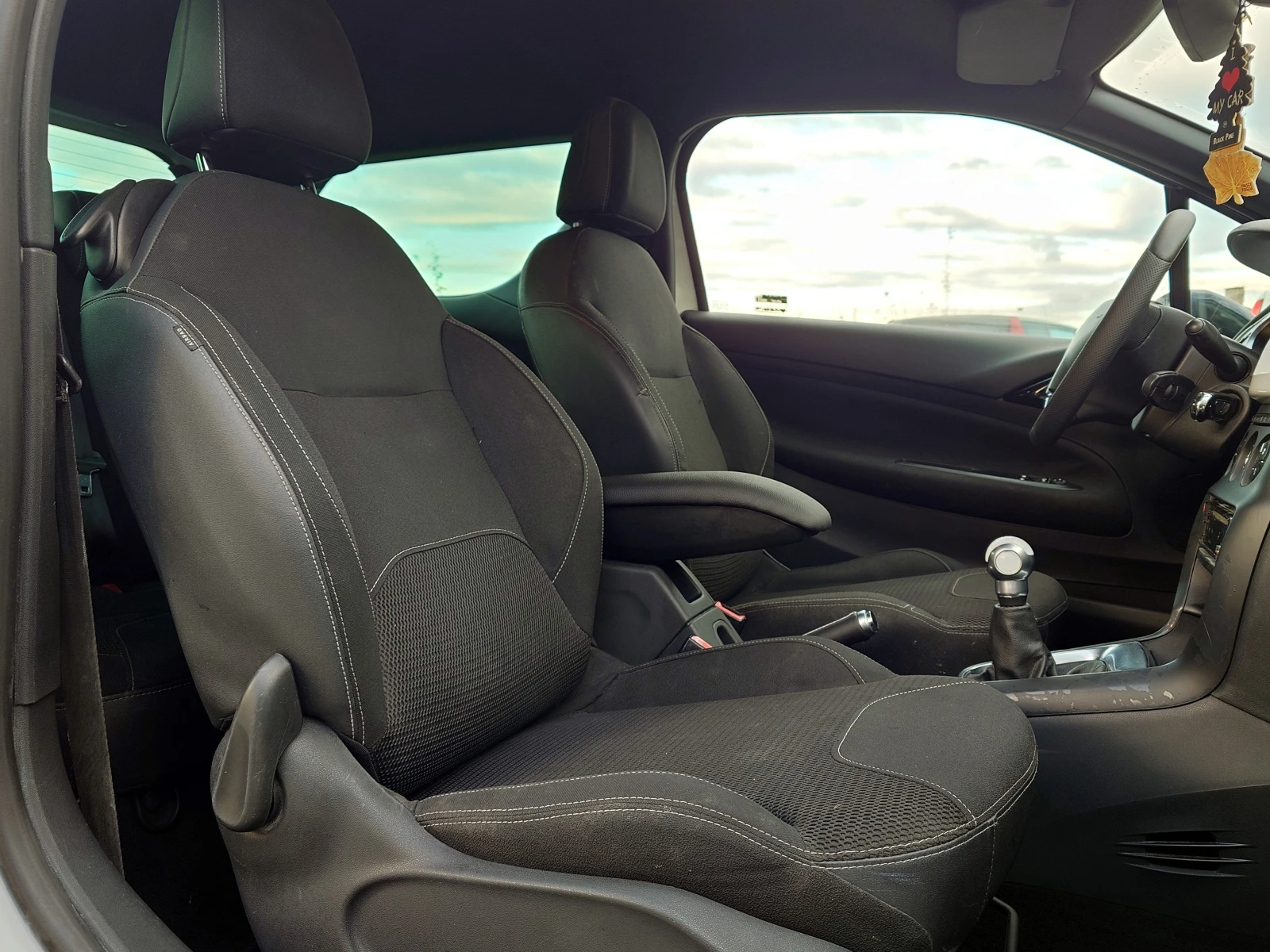 Citroen DS3 1.6HDI 92 | Mobile.bg — изображение 12