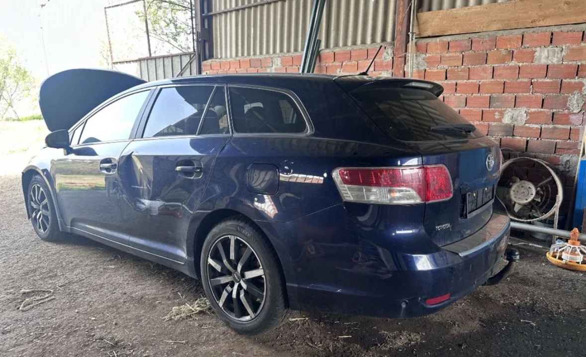 Toyota Avensis 2.2 150к.с. | Mobile.bg — изображение 1
