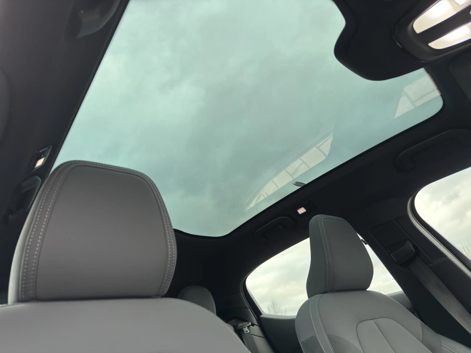 Polestar 2 231HP/STANDART-RANGE/CAM/NAVI/AMBI/257vvpr | Mobile.bg   15