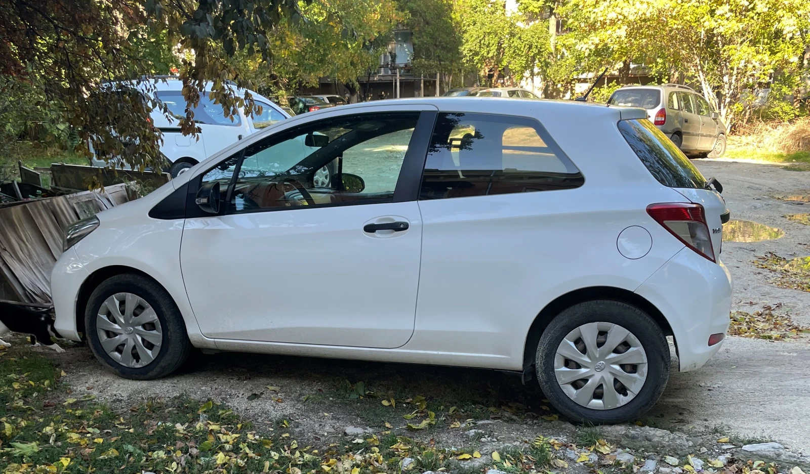 Toyota Yaris  - изображение 2