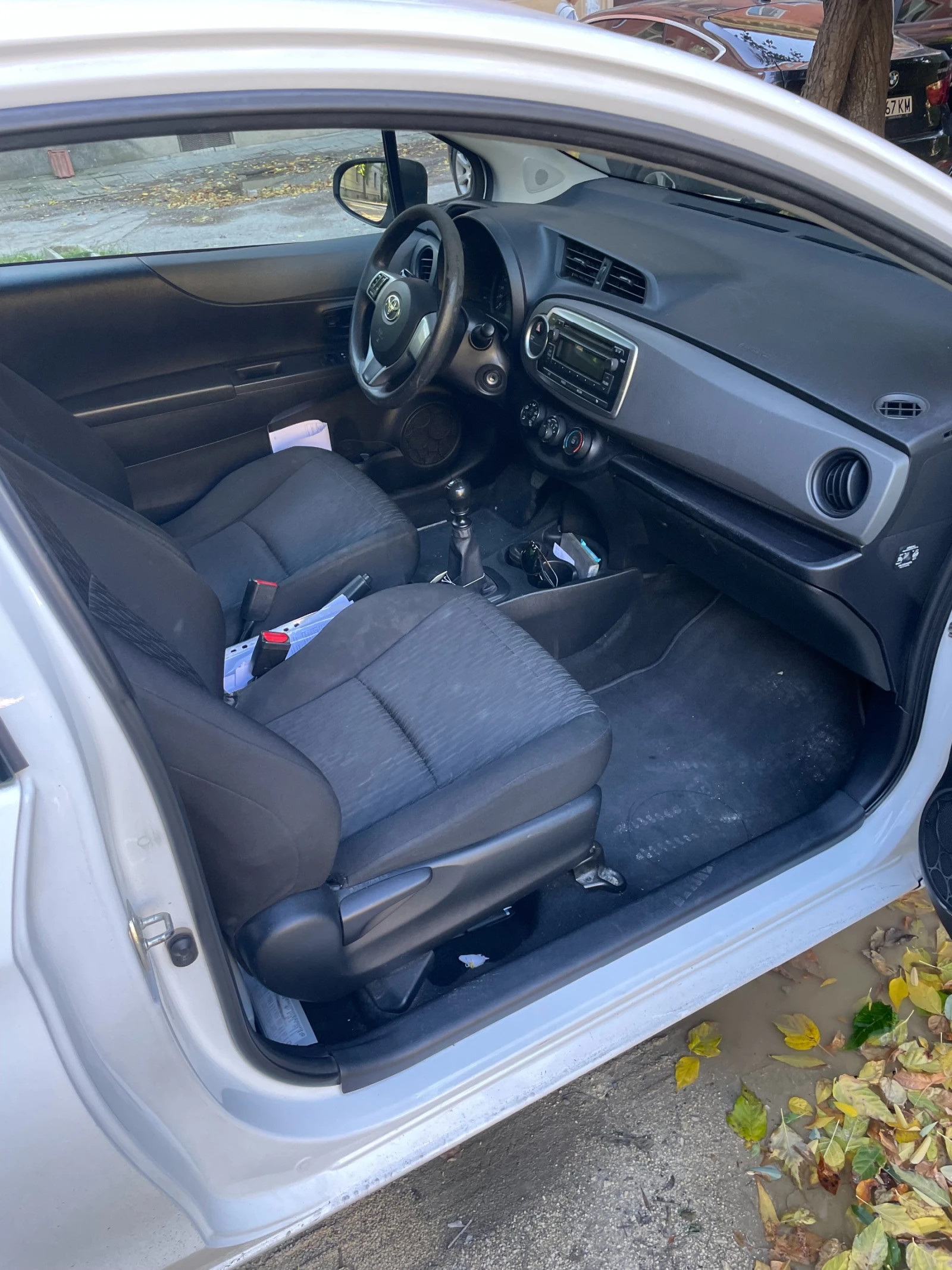 Toyota Yaris  - изображение 6