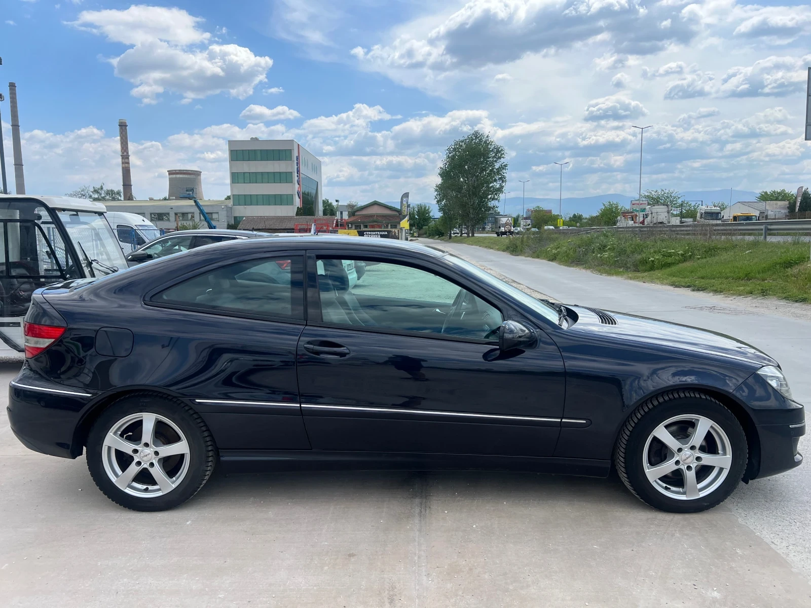 Mercedes-Benz CLC 180 1.8-автомат - изображение 4