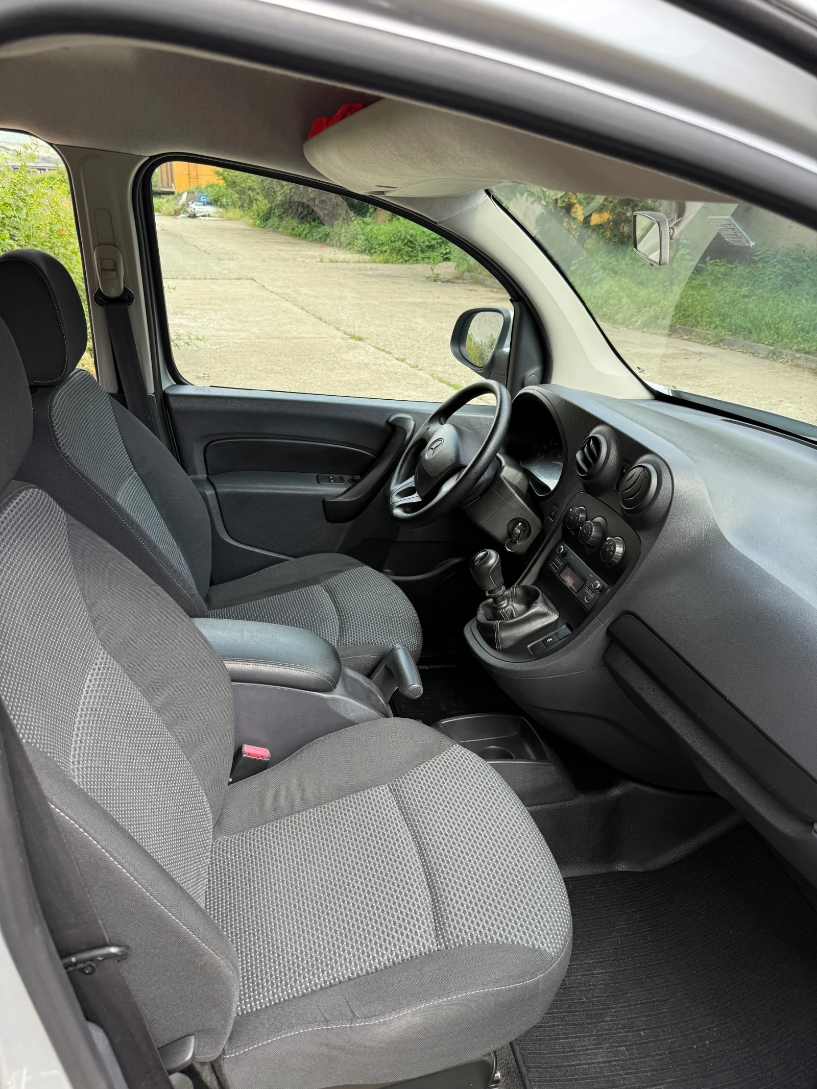 Mercedes-Benz Citan 1.5 MIXTO MAXI - изображение 8